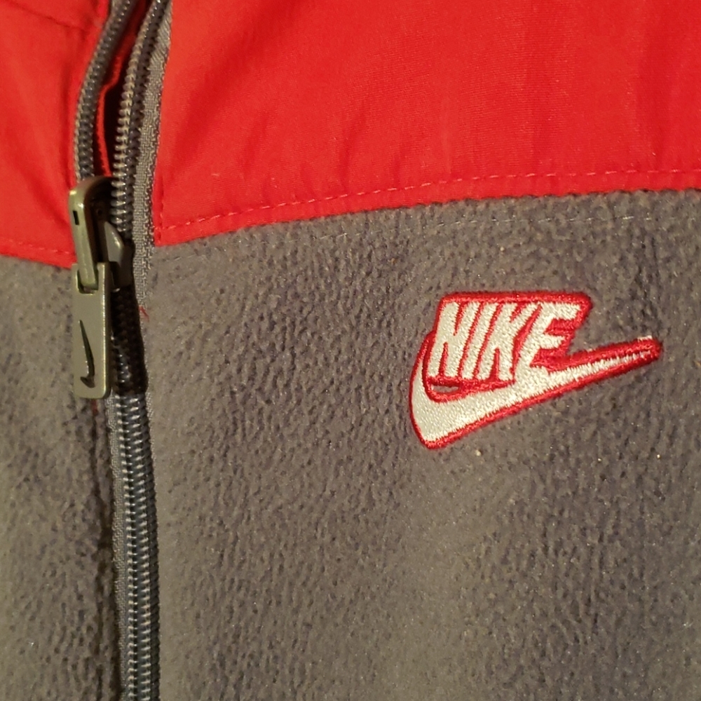Nike Spring Jacket - Picture 8 of 11